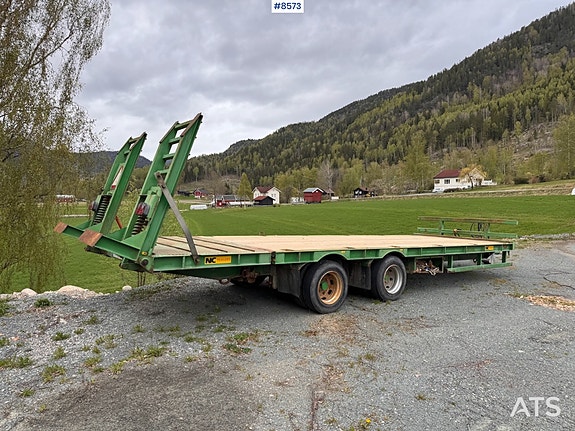 NC Maskinhenger t-18-40 m/ hydraulisk knekk bak.