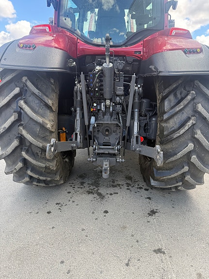 Valtra T235D Topputstyrt Demo-traktor | Som ny – klar for levering! 2026, kr 2 475 000,-
