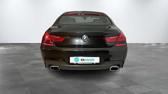 BMW 650i 4 of 5