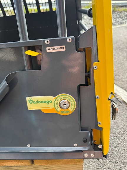 Product image 2 of 8