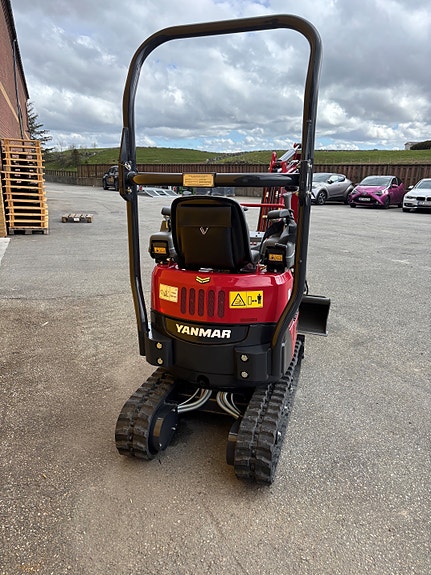 Yanmar Vio12-2A 6 of 7