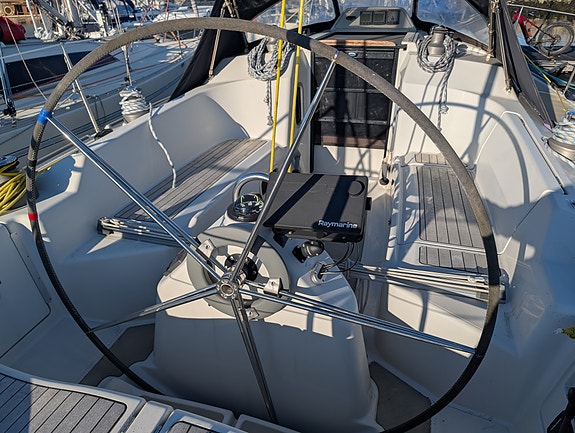 SALG PÅGÅR: Dehler 36 JV - Nyere motor - Nyere seil - GI BUD! 5 of 30