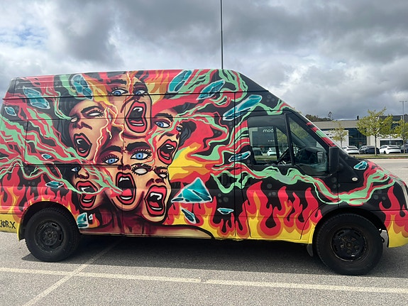 Ford Transit 350M Van 4 of 5