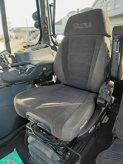Valtra T235 Direct. GPS/ autostyring klargjort. 2022, kr 1 450 000,-