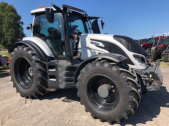 Valtra T235 Direct. GPS/ autostyring klargjort. 2022, kr 1 449 000,-