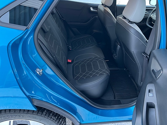 Ford Puma 14 of 17