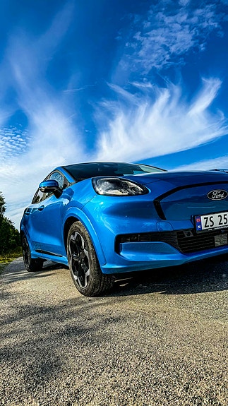 Ford Puma 4 of 5