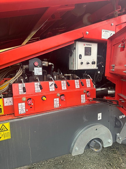 TerexFinlay 883+ Dual power - PÅ LAGER 2 of 14