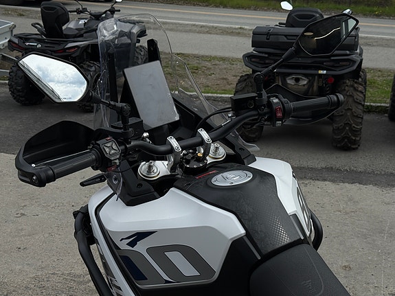 VOGE DS800X Rally 4 of 6