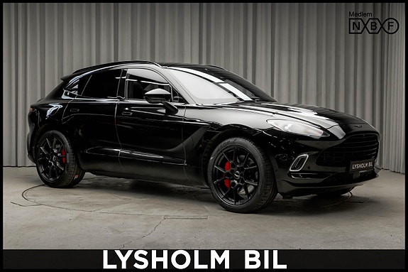 Aston Martin DBX