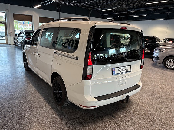 Volkswagen Caddy Maxi 5 of 5