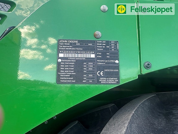 John Deere 8400 11 of 11