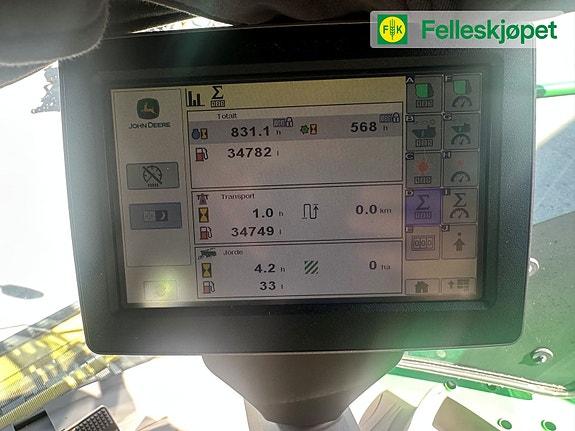 John Deere 8400 9 of 11