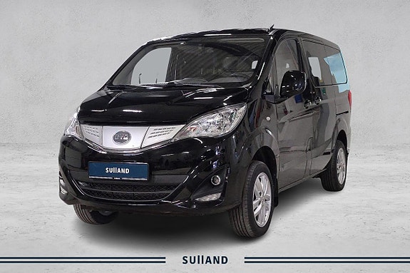 BYD T3