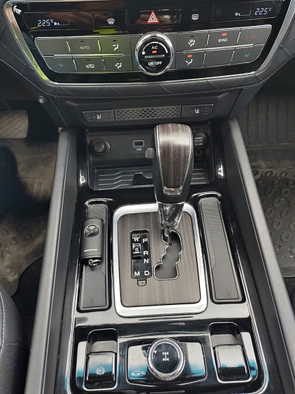 SsangYong Rexton 8 of 20