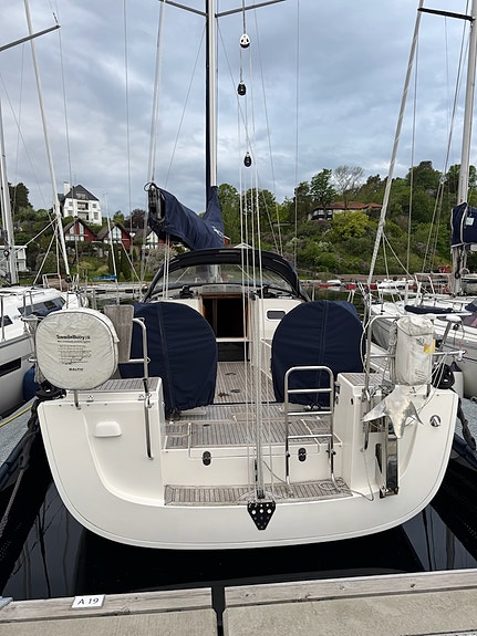 Arcona 410 6 of 30