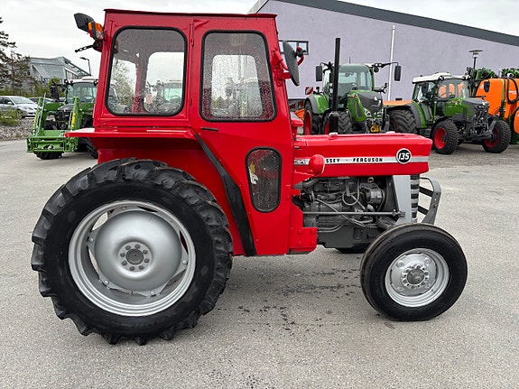 Massey Ferguson 135