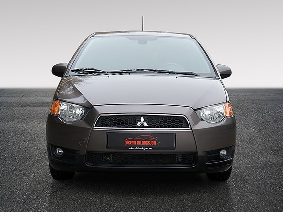 Mitsubishi Colt 2 of 30
