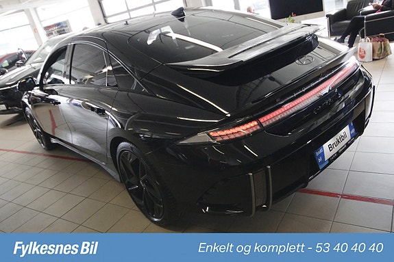 Hyundai Ioniq 6 4 of 5