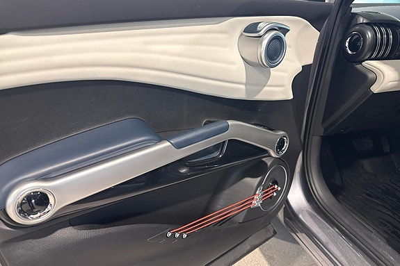 BYD Atto 3 17 of 24