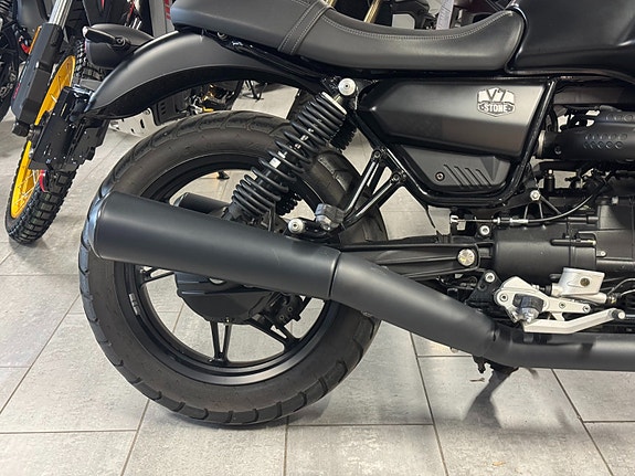 Moto Guzzi V7 STONE 5 of 5