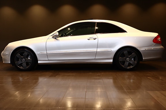 Mercedes-Benz CLK500 7 of 26