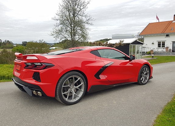 Chevrolet Corvette 5 of 5