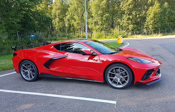 Chevrolet Corvette 11 of 27