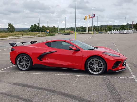 Chevrolet Corvette 3 of 27