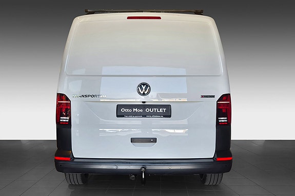 Volkswagen Transporter 12 of 30