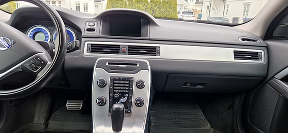 Volvo V70 15 of 30