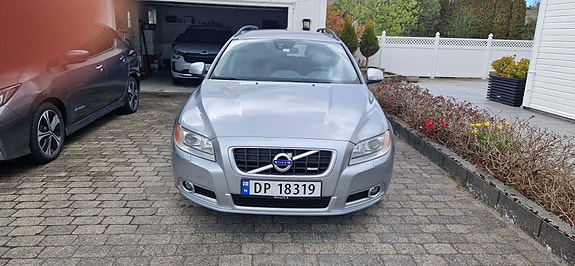 Volvo V70 30 of 30