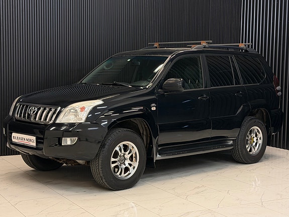 Toyota Land Cruiser 4 of 5