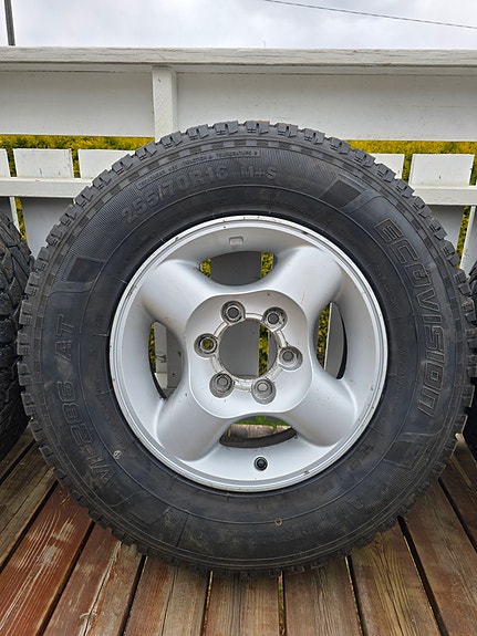 Product image 3 of 9