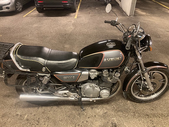 Suzuki GS 1100 G 12 of 23