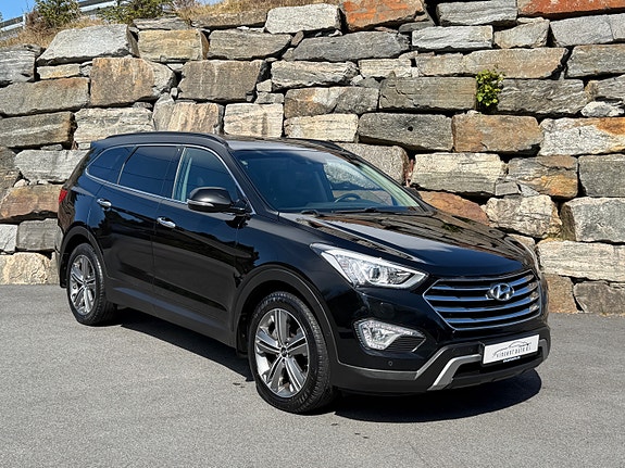 Hyundai Grand Santa Fe
