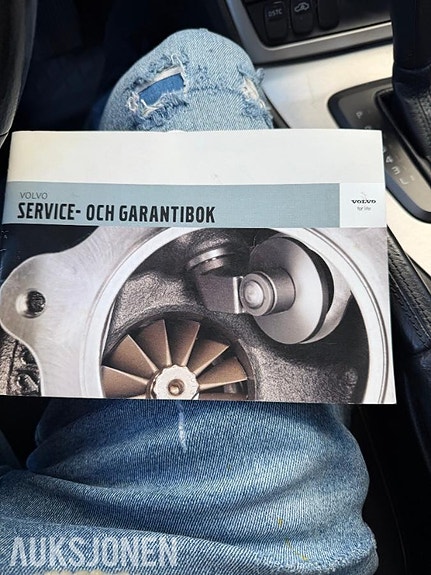 Volvo S60 29 of 30