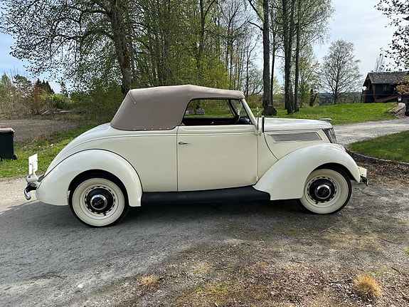 Ford Andre 13 of 30