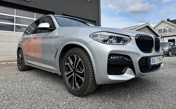 BMW X3 2 of 12