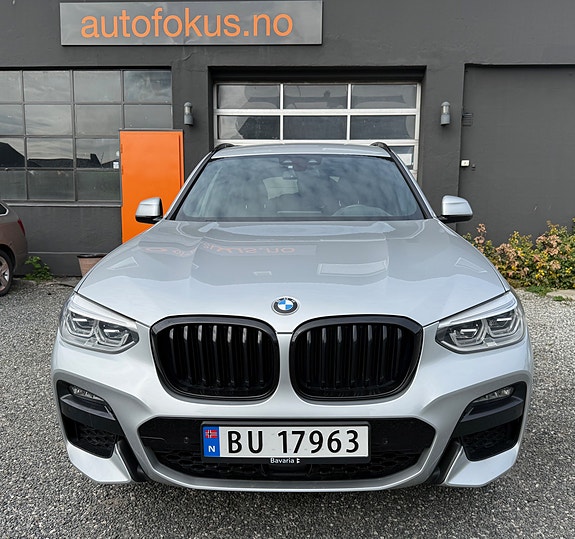 BMW X3 7 of 12