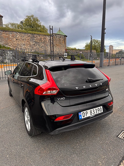 Volvo V40 6 of 25
