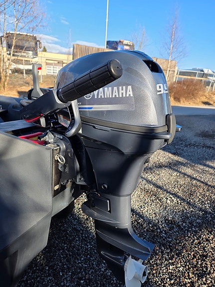 2025 Steady 260 rattkonsol m/ 2025 Yamaha 9,9JMHS  4-takt/ Garmin Ekkolodd 8 of 12