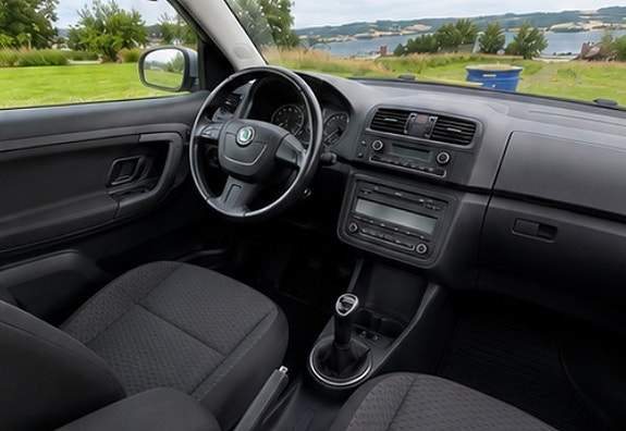 Skoda Roomster 5 of 8