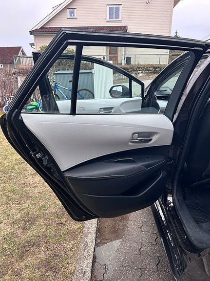 Toyota Corolla 30 of 30