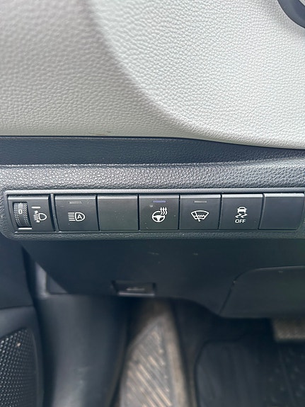 Toyota Corolla 15 of 30