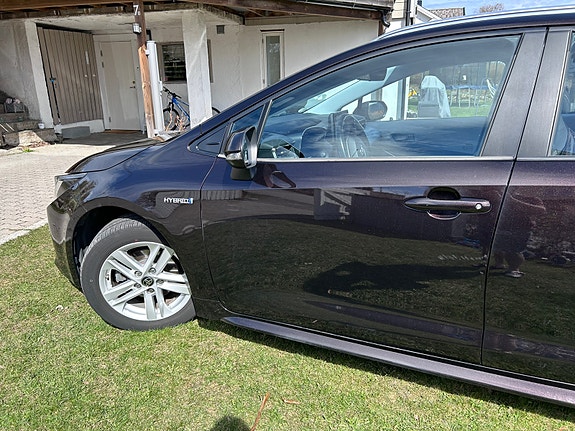 Toyota Corolla 6 of 30