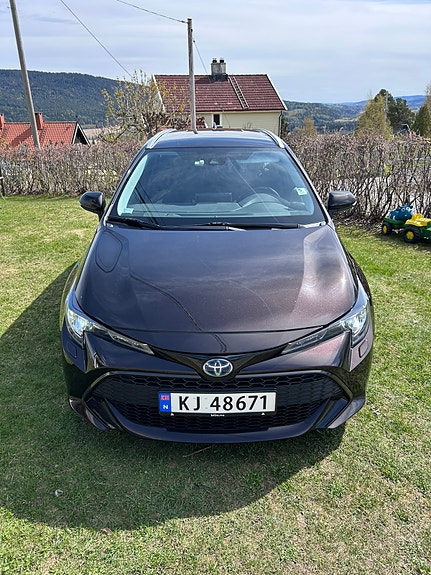 Toyota Corolla 4 of 30