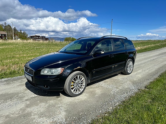 Volvo V50 8 of 16