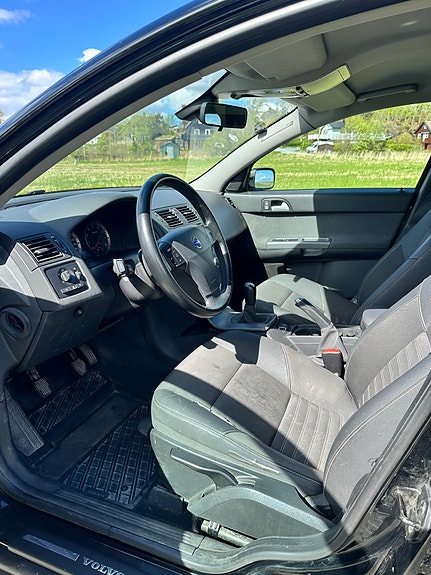 Volvo V50 13 of 16