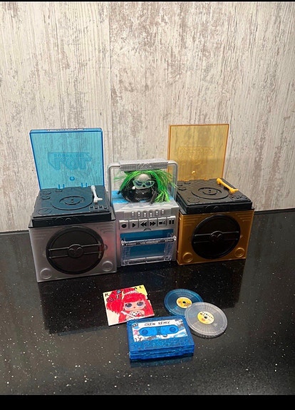 Product image 2 of 4